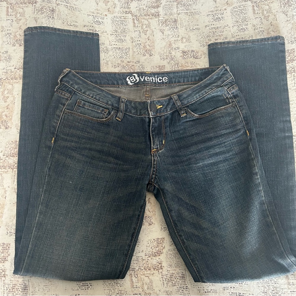 Bull head jeans great condition women size 7 inseam 31” and 39”long